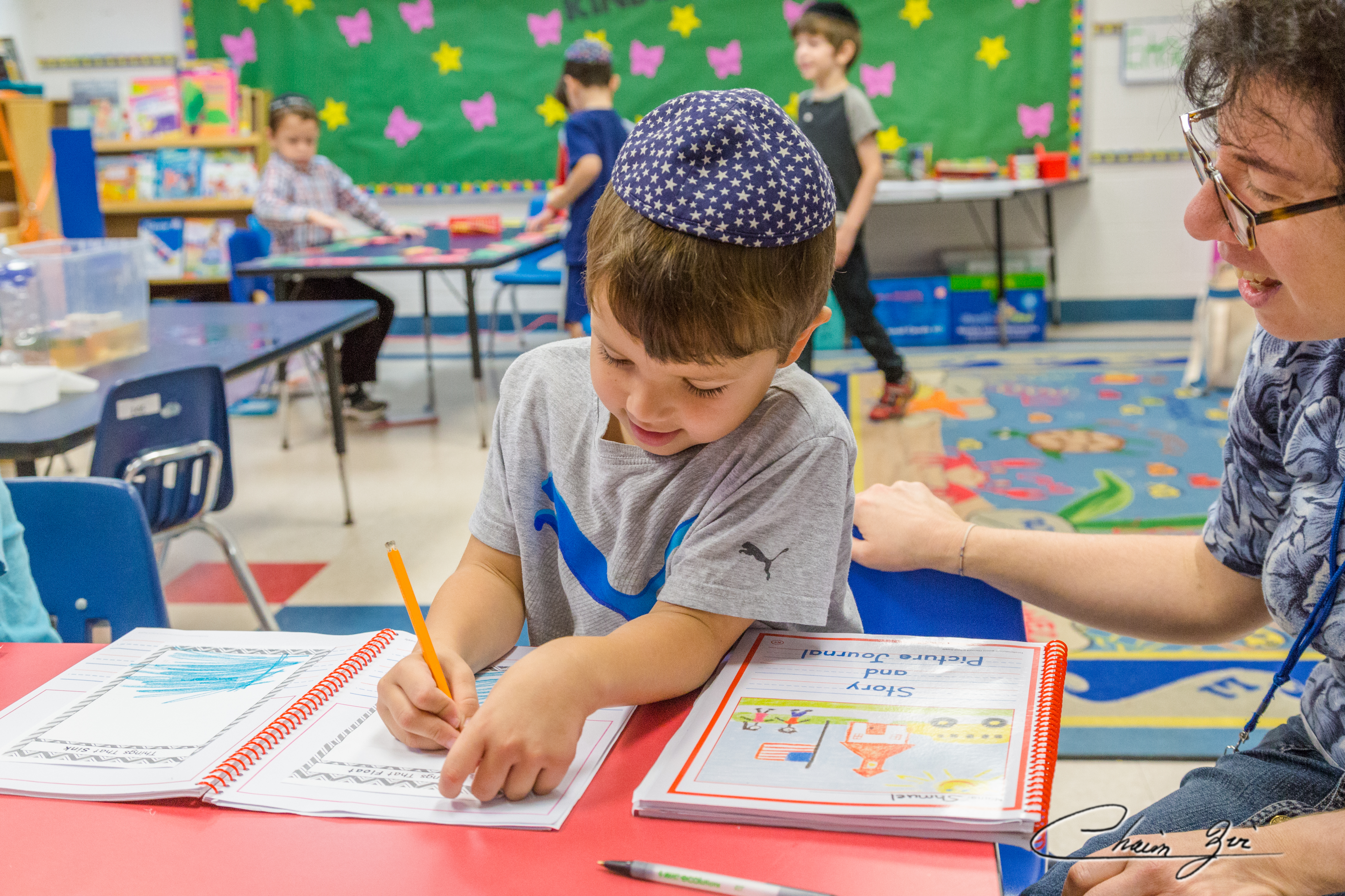 Rabbi Pesach Raymon Yeshiva workplace 3