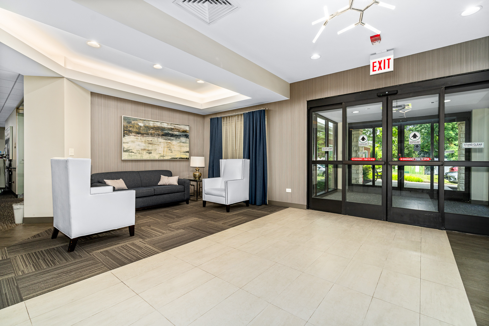 Elevate Care Palos Heights workplace 2