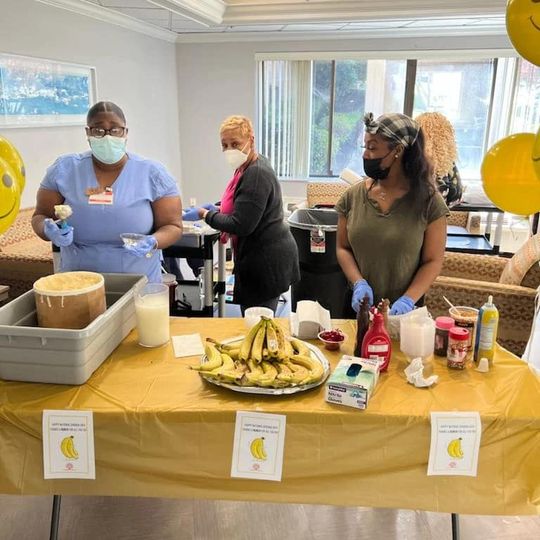 Autumn Lake Healthcare at Oakview workplace 6