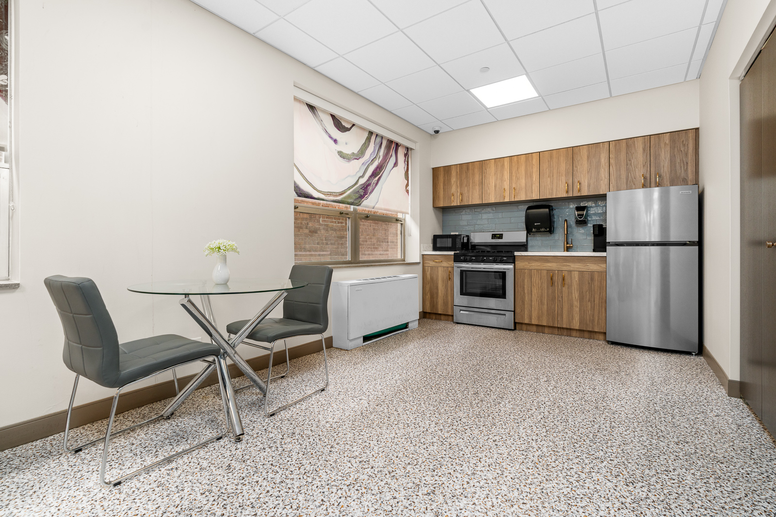 Elevate Care Niles workplace 6